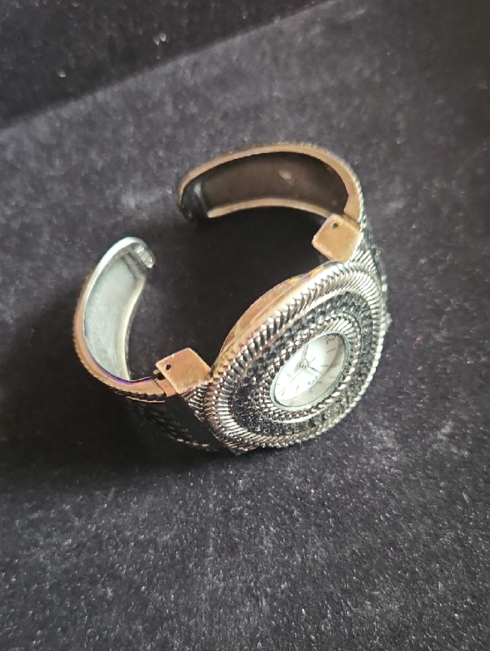 Ornate Braided Silver-Tone Quartz Wristwatch - Picture 2 of 3